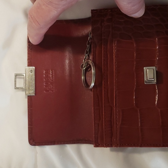 Croc Lauren Wallet Perfect Condition - Picture 4 of 9